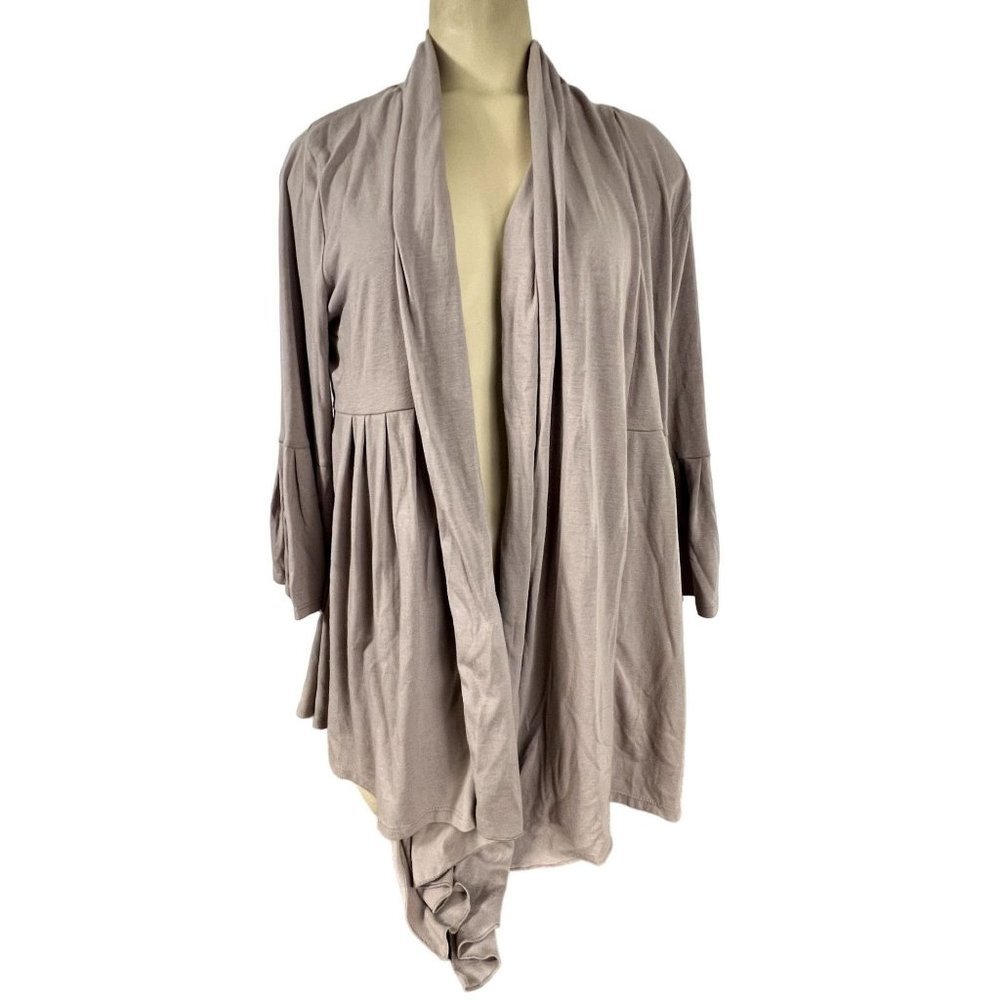 Kim Rogers tan open front top size Small, roll neck, pleated bottom, bell sleeve